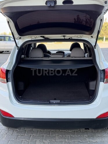 Hyundai ix35-12
