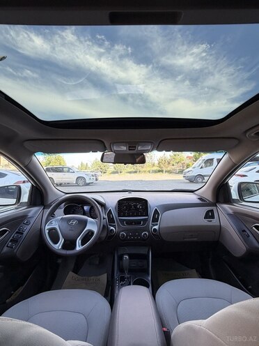 Hyundai ix35-13