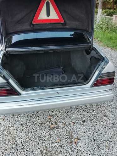 Mercedes 300 D-5