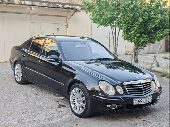 Mercedes E 220-7