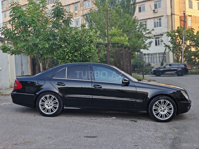 Mercedes E 220-6
