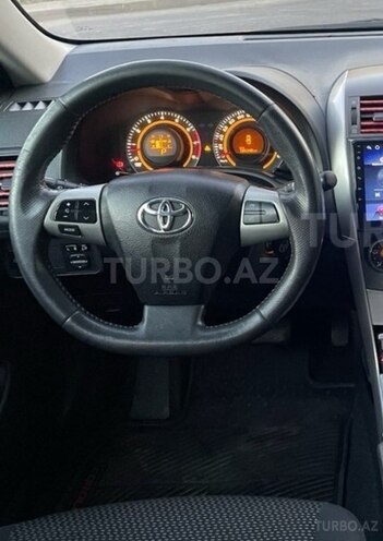 Toyota Corolla-6