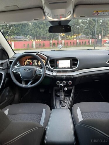 LADA (VAZ) Vesta-9