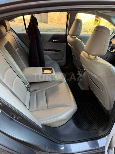 Honda Accord-8