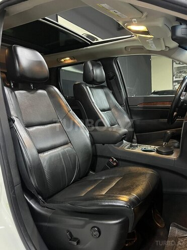 Jeep Grand Cherokee-9