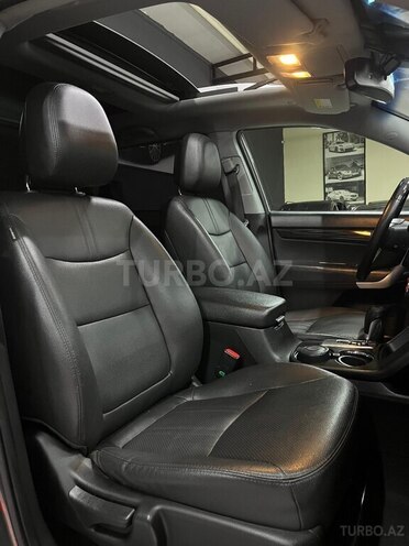 Kia Sorento-13