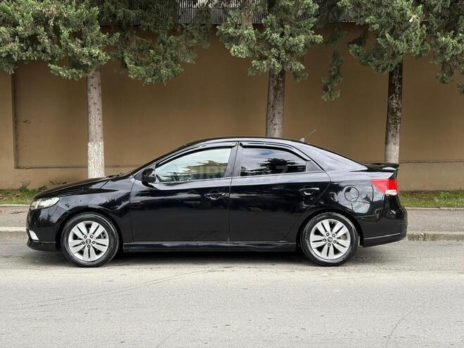 Kia Cerato-4