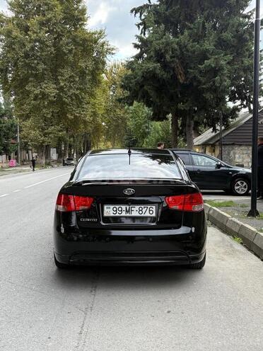 Kia Cerato-7