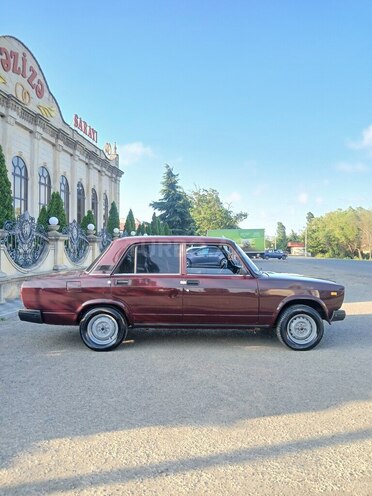 LADA (VAZ) 2107-5
