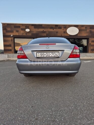 Mercedes E 220-3