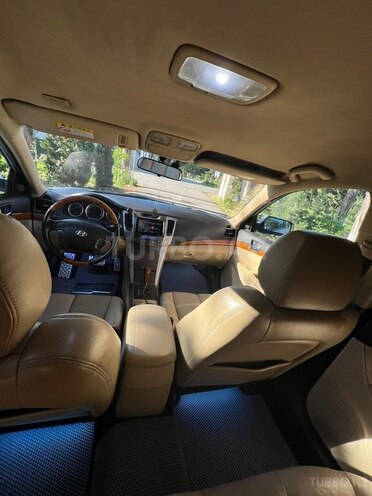 Hyundai Sonata-10
