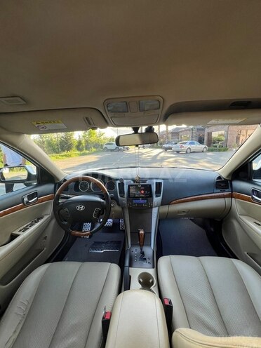 Hyundai Sonata-18