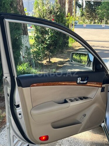 Hyundai Sonata-21