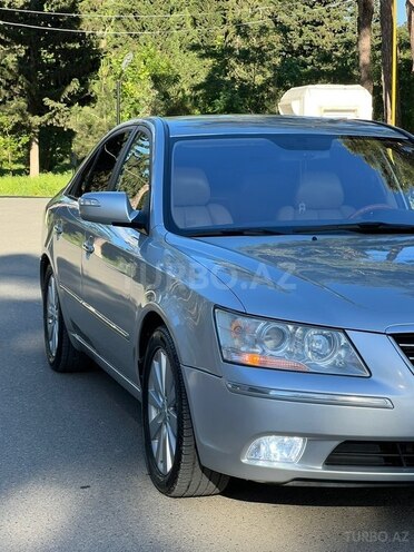 Hyundai Sonata-17