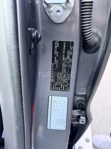 Hyundai Santa Fe-15