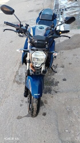 Suzuki V-Strom 250-5