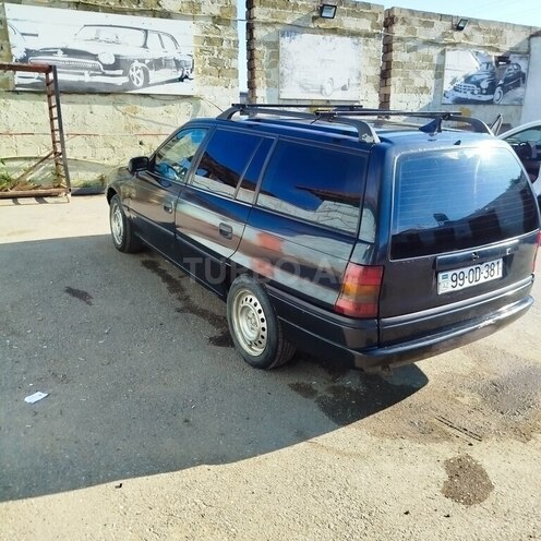 Opel Astra-3