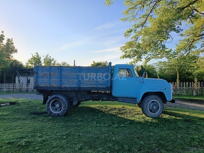 GAZ 52-5