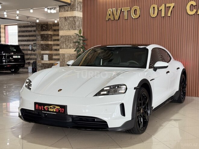 Porsche Taycan 4S Cross Turismo-4