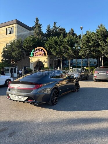 Hyundai Sonata-5