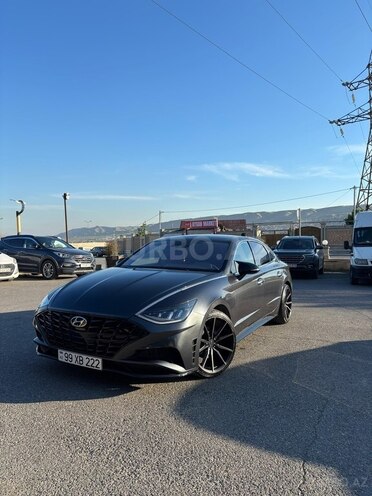 Hyundai Sonata-1