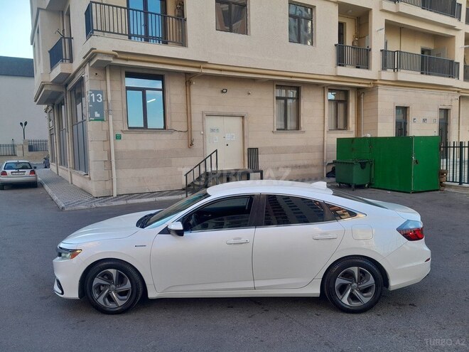 Honda Insight-6