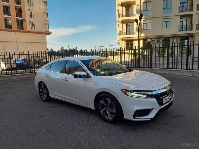 Honda Insight-4
