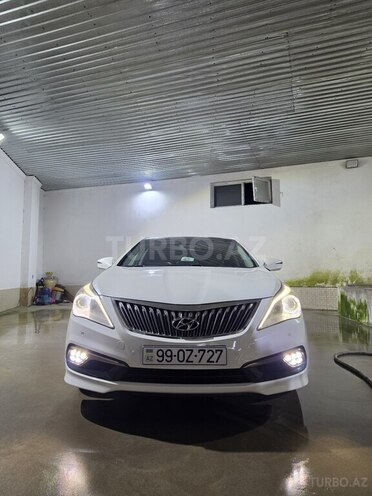 Hyundai Azera-1