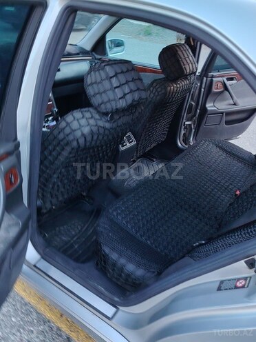 Mercedes E 220-15