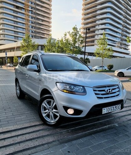 Hyundai Santa Fe-6