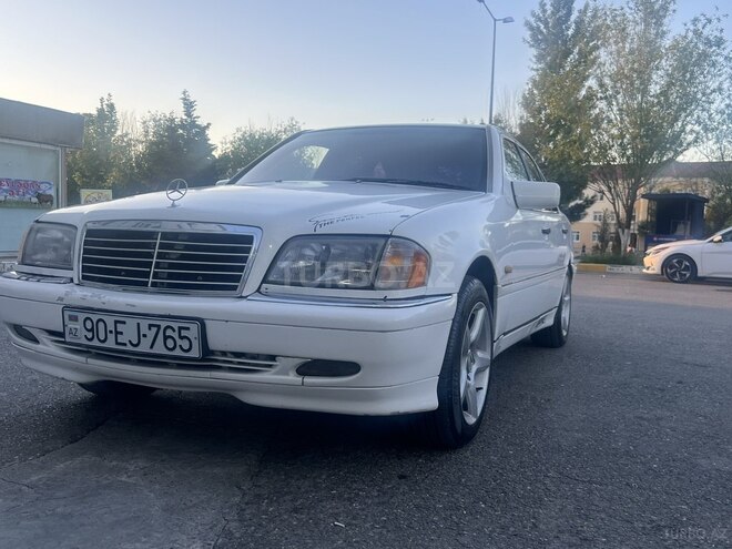Mercedes C 200-8