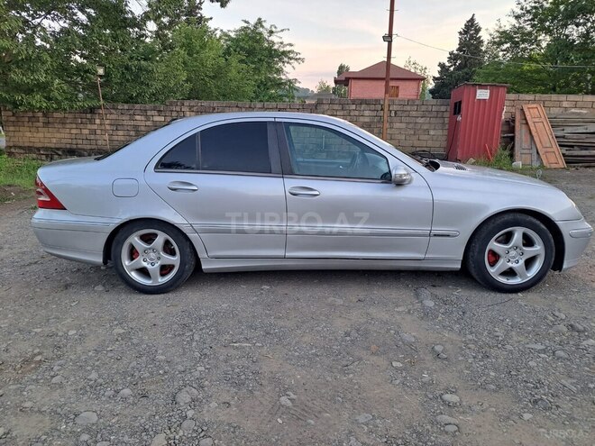 Mercedes C 240-2