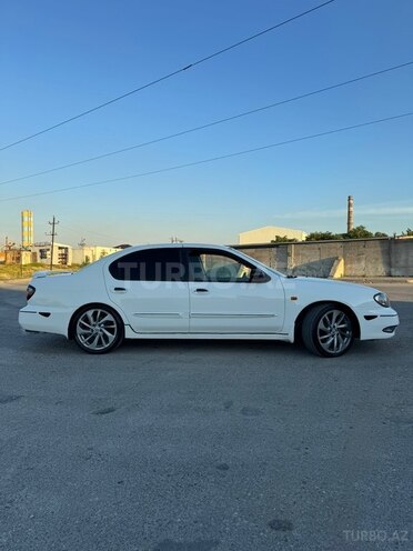 Nissan Maxima-4
