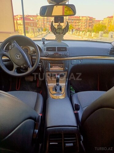 Mercedes E 220-5