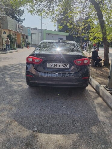 Chevrolet Cruze-2