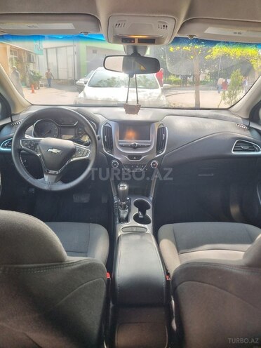 Chevrolet Cruze-3