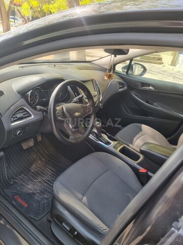 Chevrolet Cruze-5