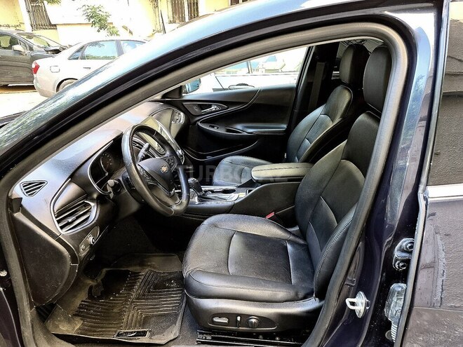 Chevrolet Malibu-10
