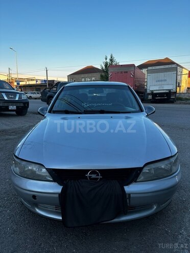 Opel Vectra-1