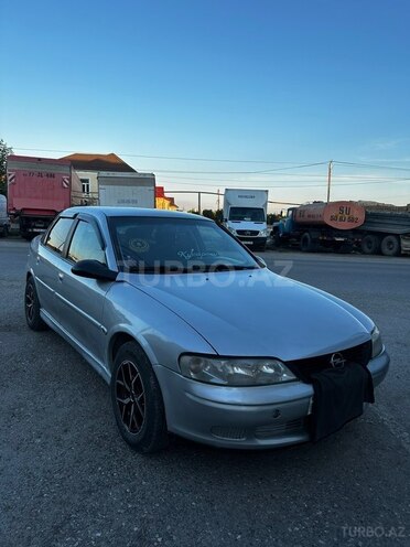 Opel Vectra-6