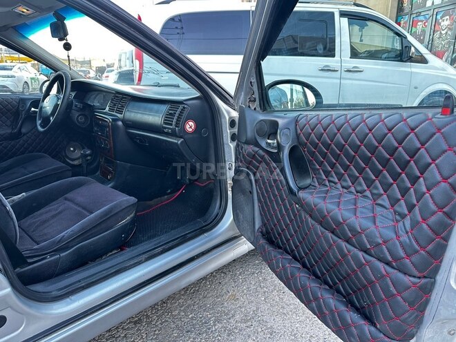 Opel Vectra-7