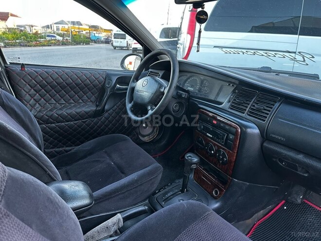 Opel Vectra-9