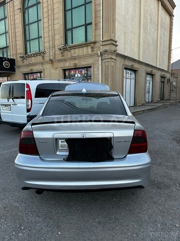 Opel Vectra-16