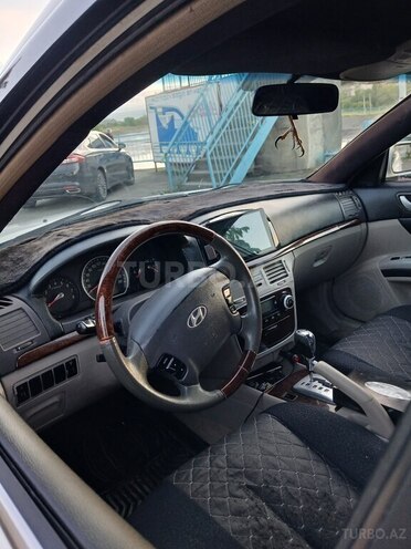 Hyundai Sonata-3