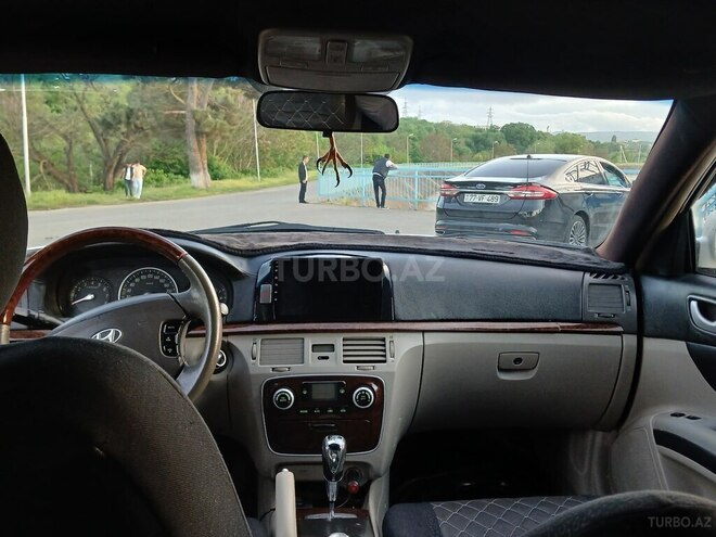 Hyundai Sonata-5