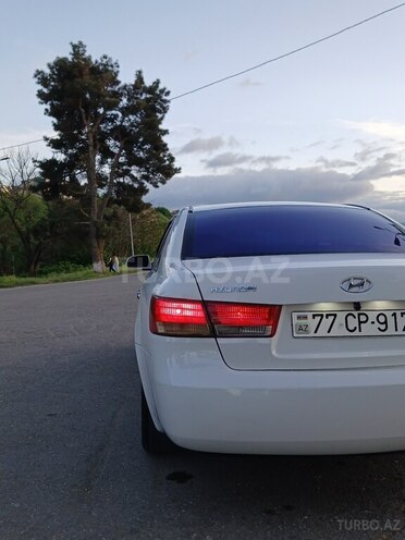 Hyundai Sonata-7