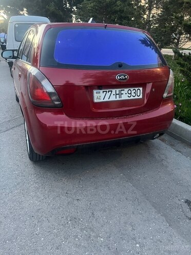 Kia Rio-2