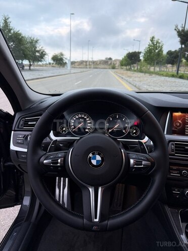 BMW 525-12