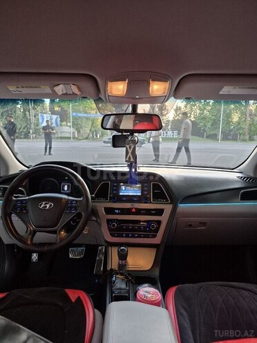 Hyundai Sonata-7