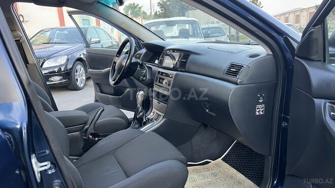 Toyota Corolla-19